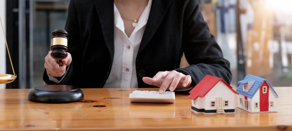 foreign property laws image